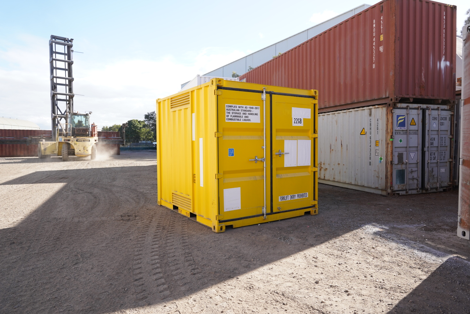 A 10ft dangerous goods container