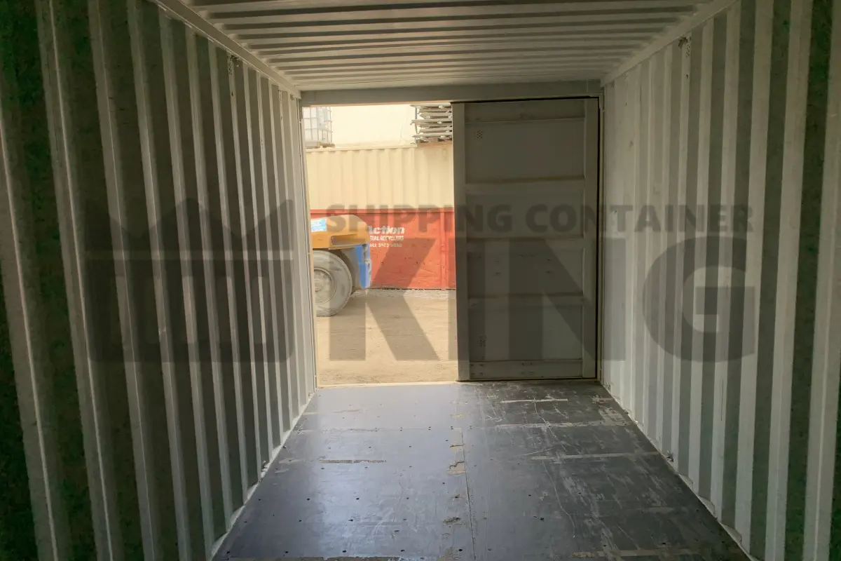 Container product image.