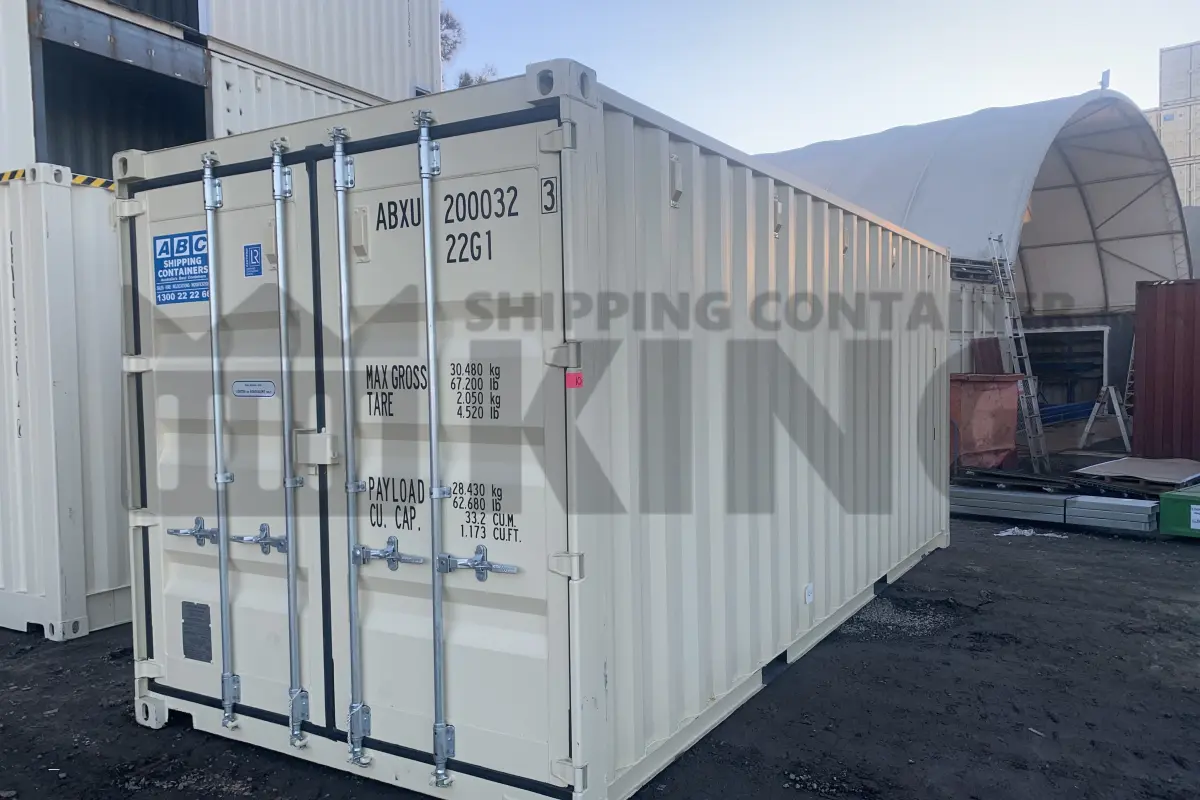 Container product image.