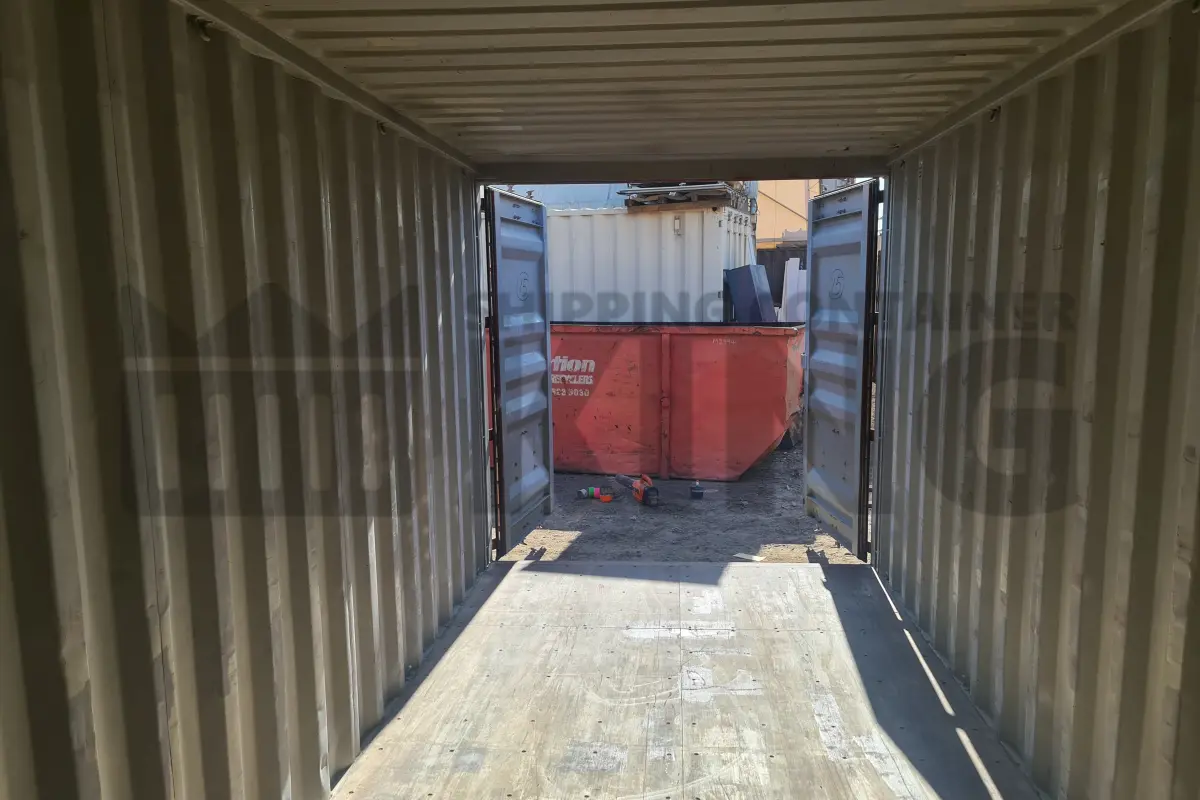 Container product image.