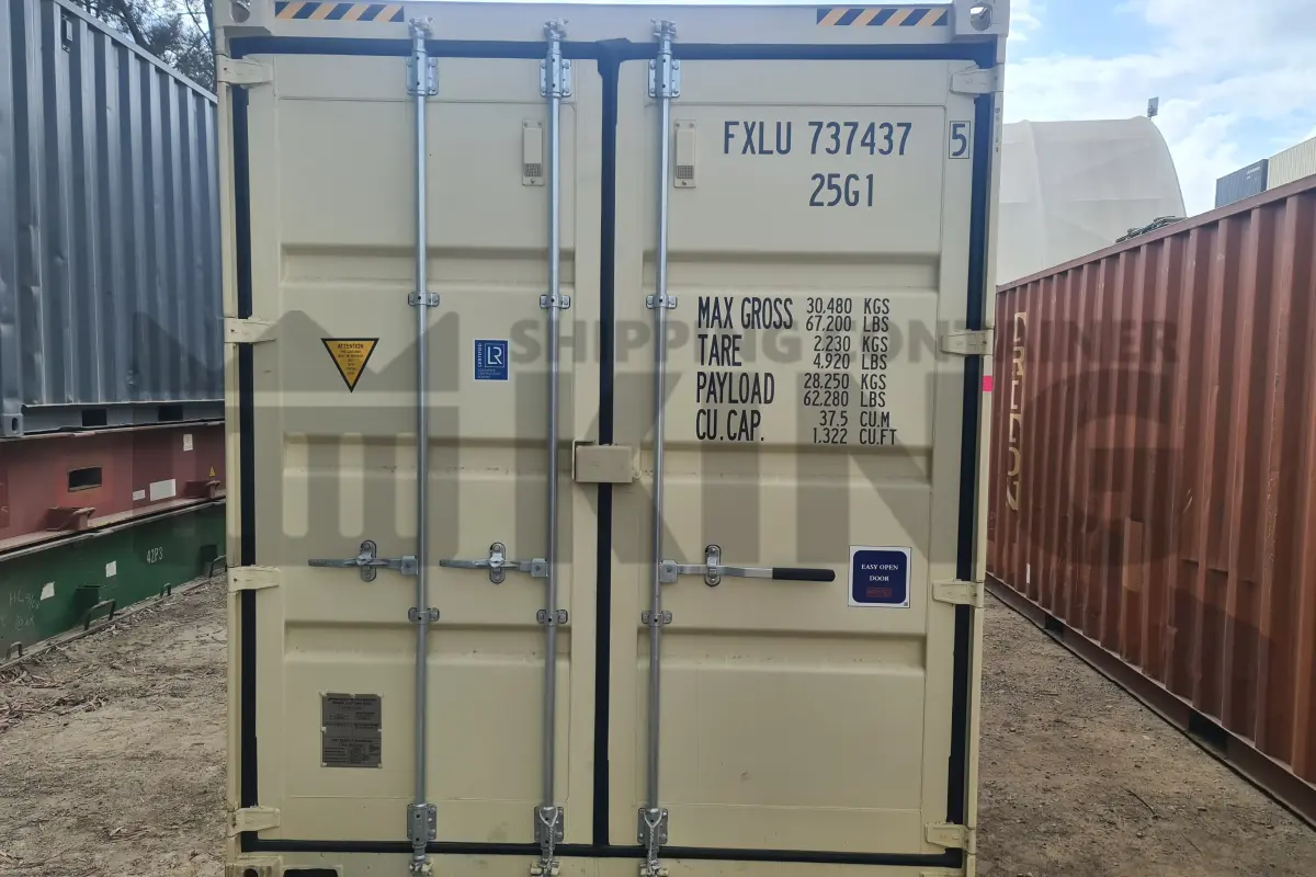 Container product image.