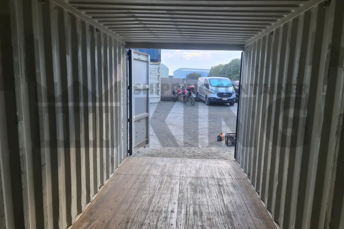 Container product image.