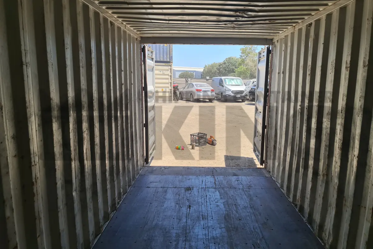 Container product image.