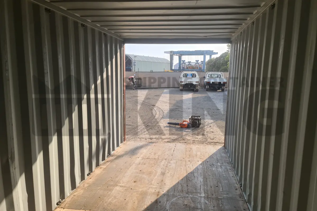 Container product image.