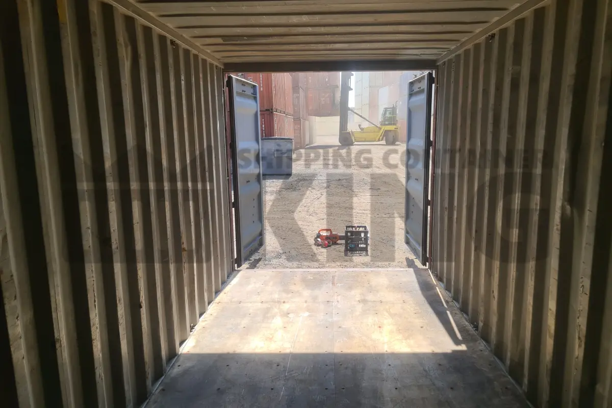 Container product image.