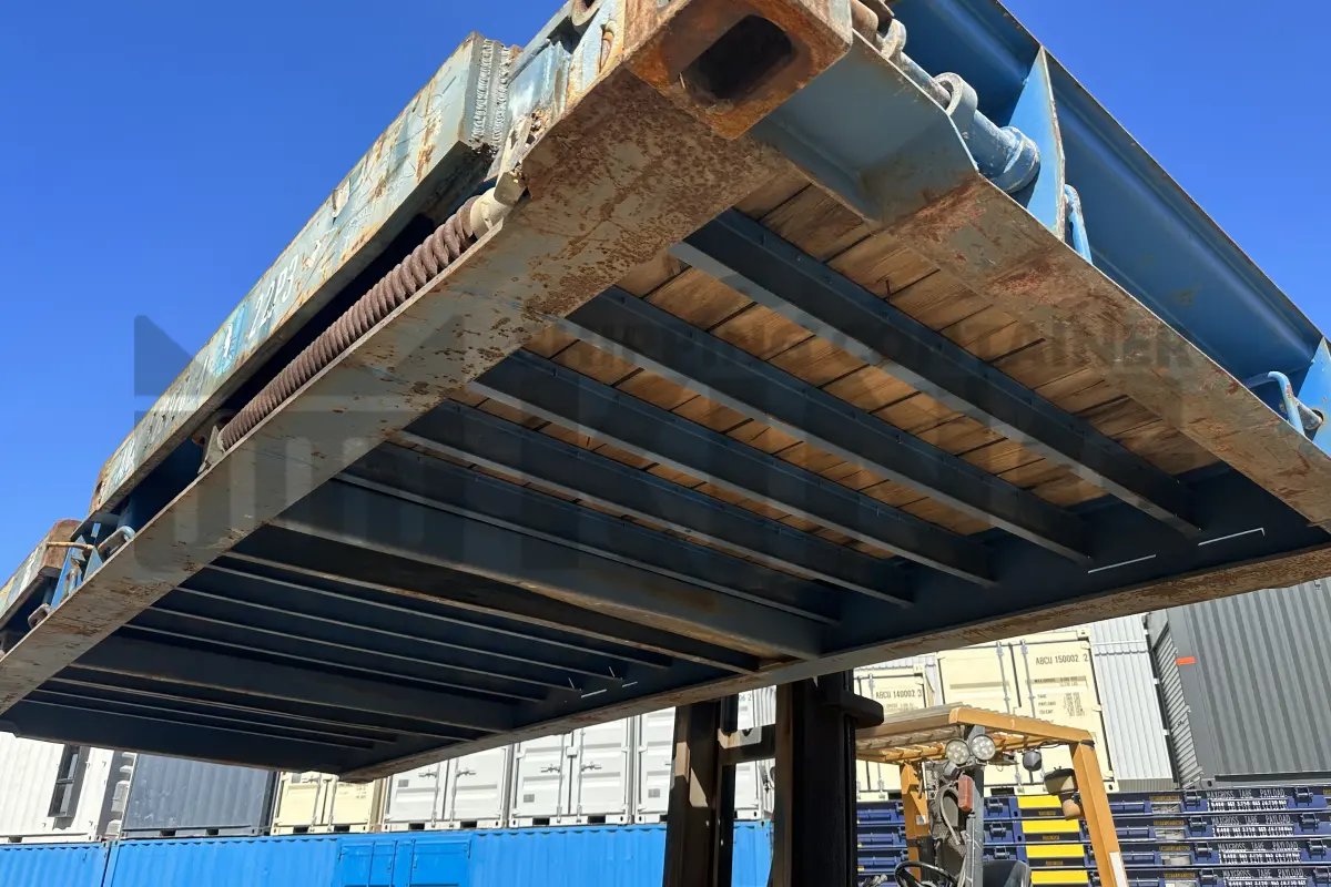 Container product image.