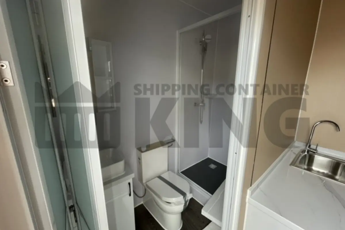 Container product image.
