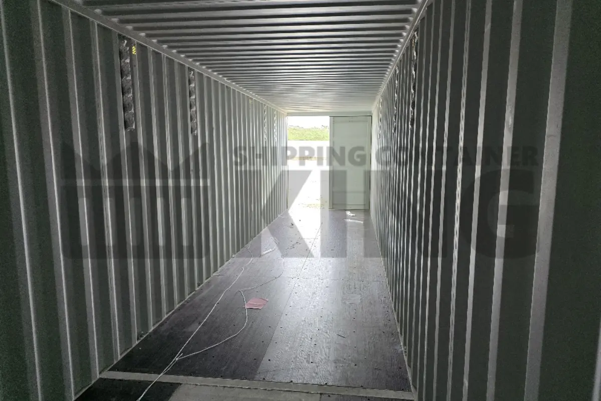 Container product image.