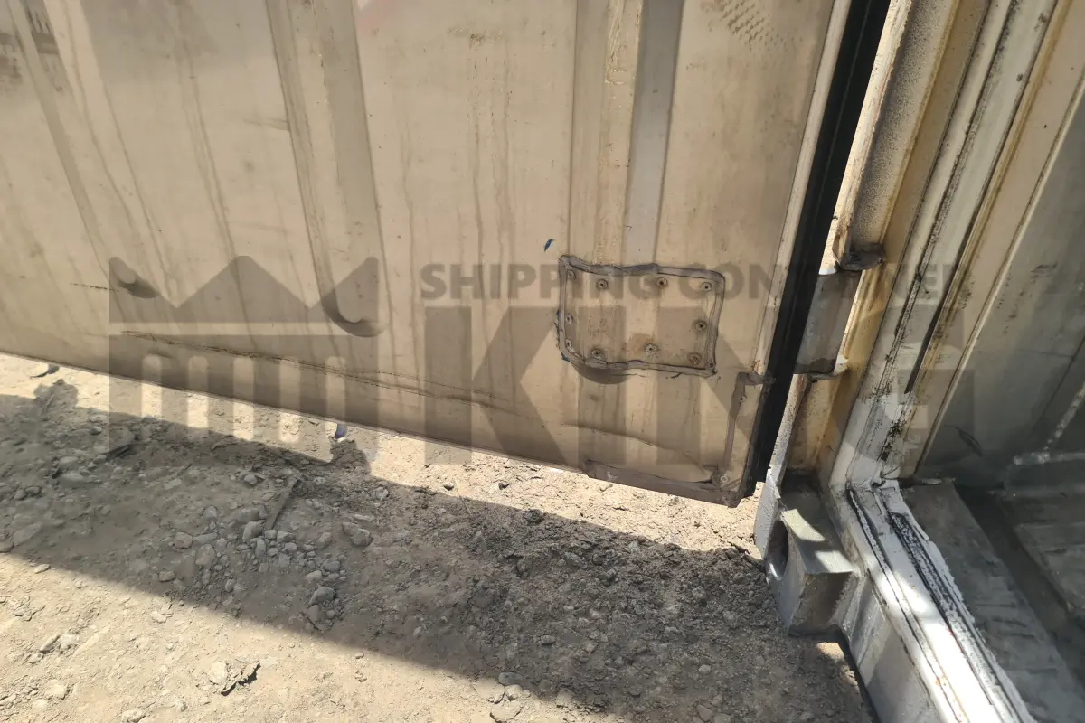 Container product image.