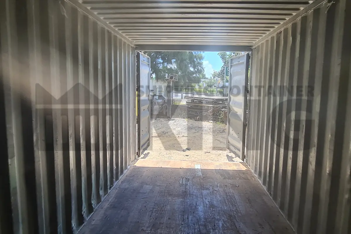 Container product image.