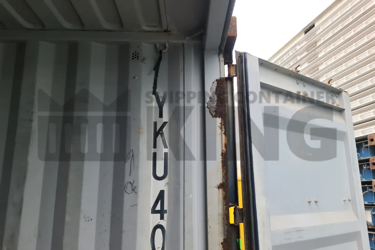 Container product image.