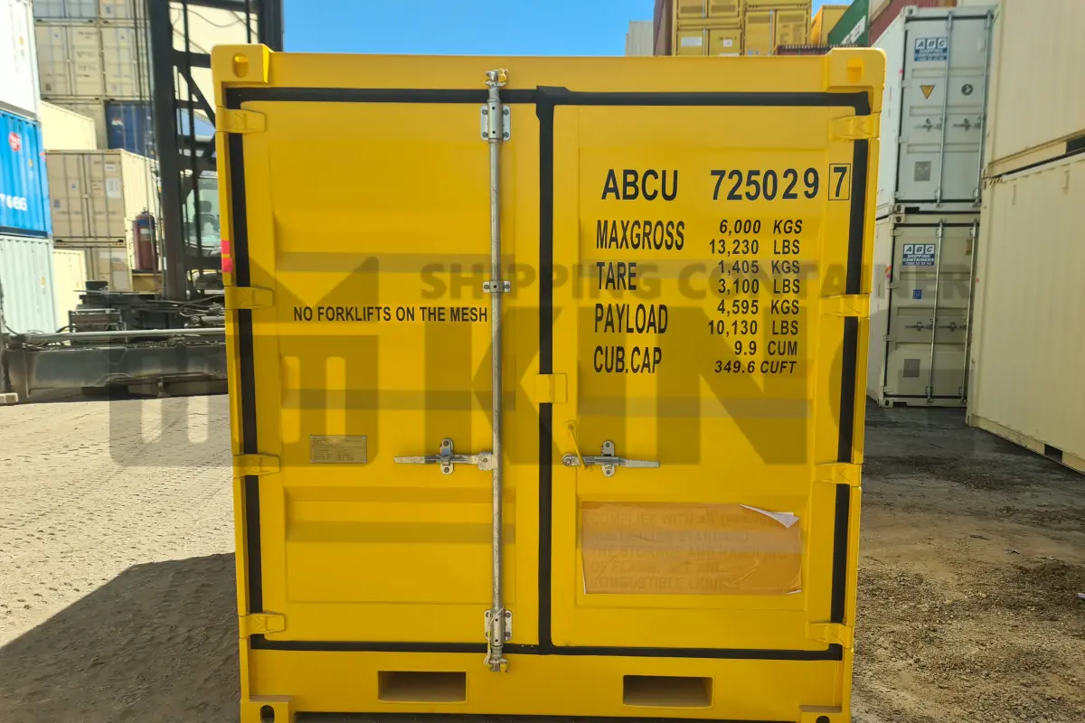 8' Dangerous Goods Shipping Container (4 Corner Post)