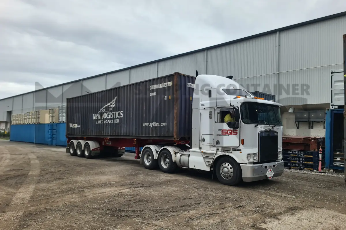 Container product image.