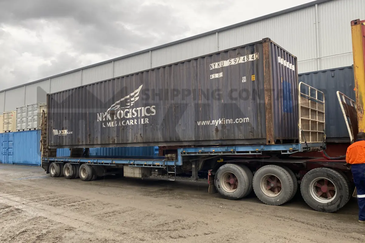 40' High Cube Shipping Container
