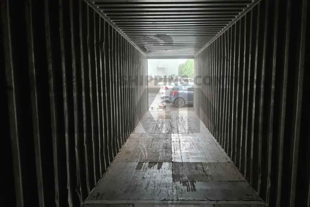 Container product image.