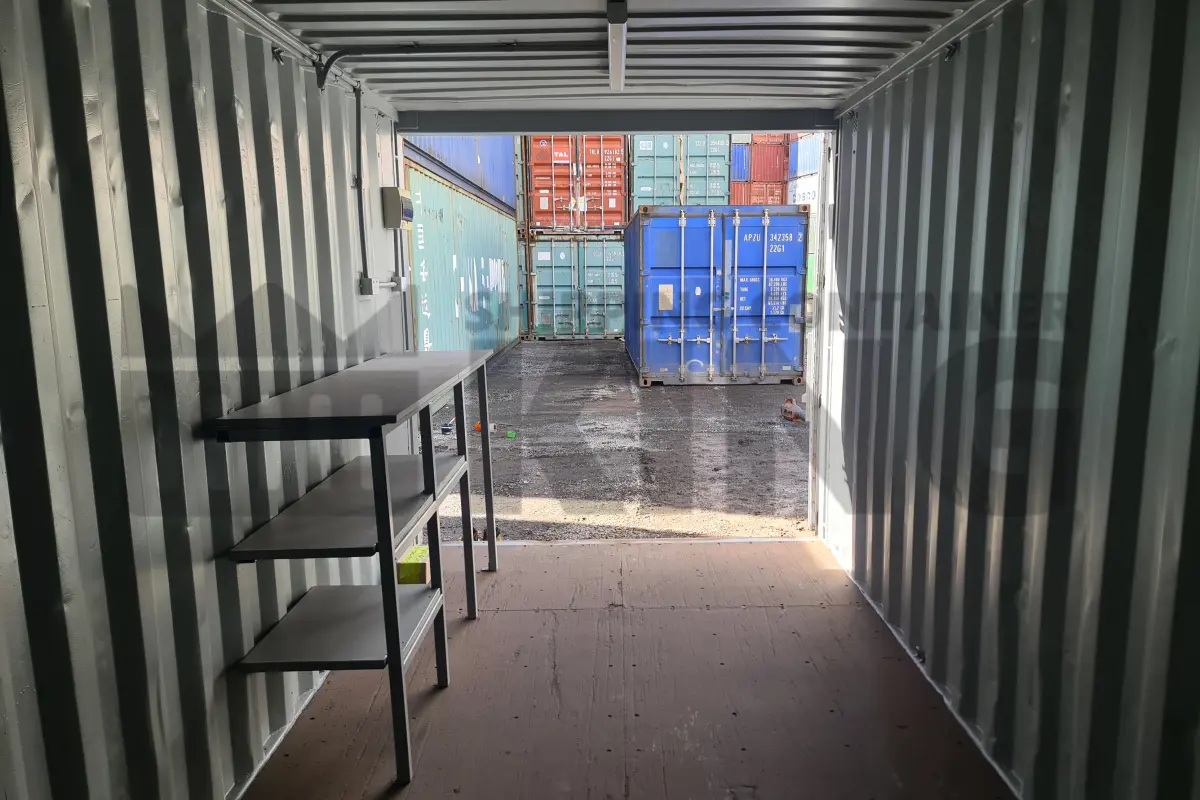 Container product image.