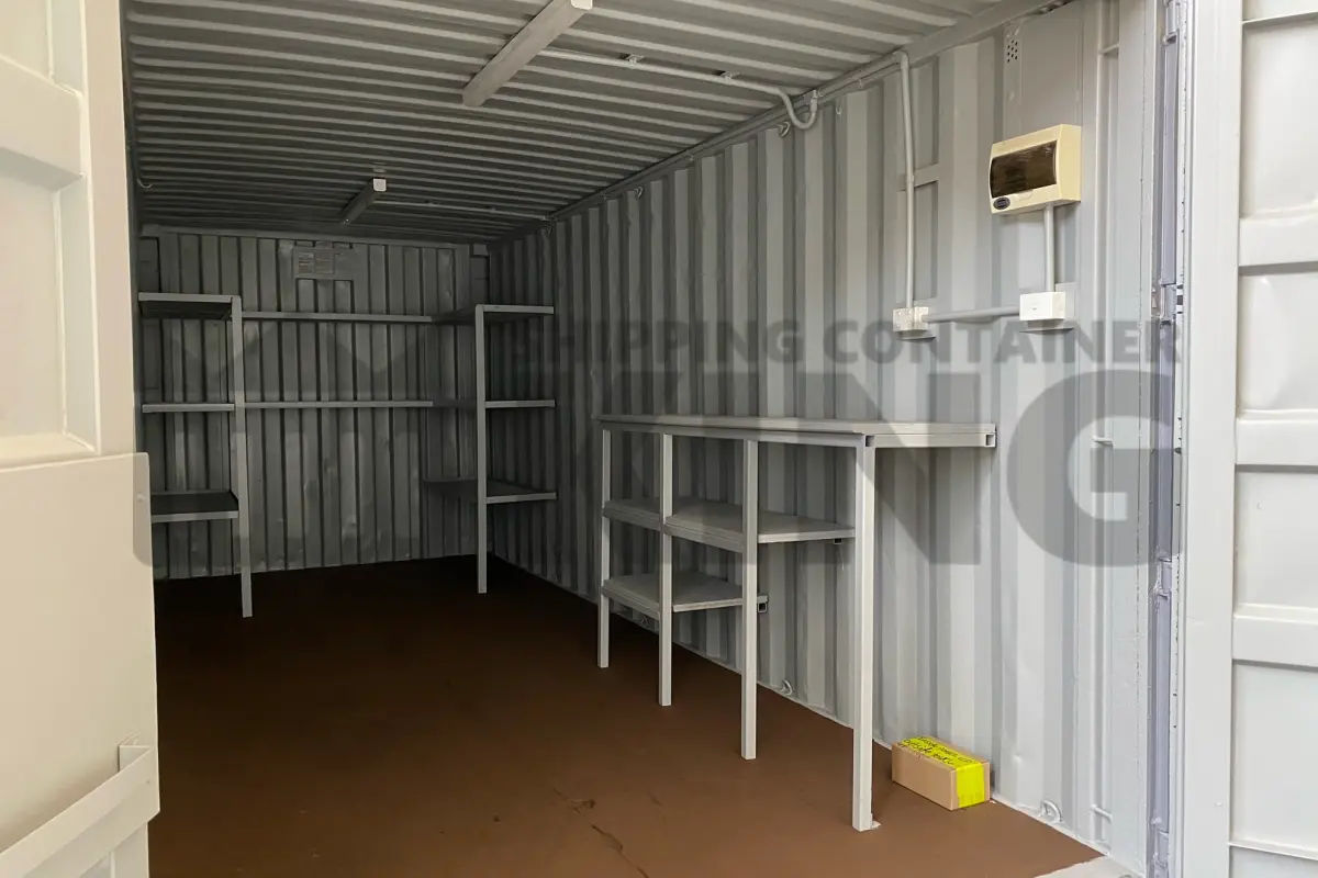 Container product image.